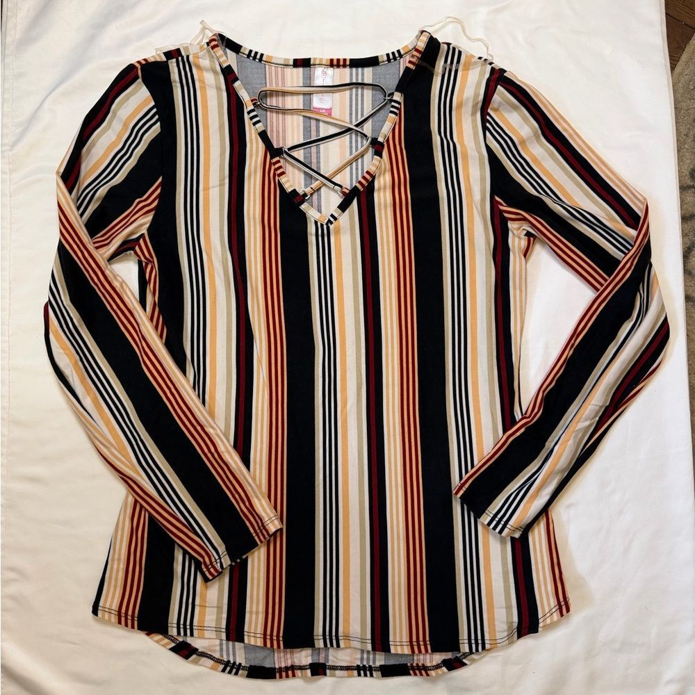 No Boundaries size large butter soft pink strip long sleeve shirt